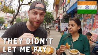 STREET FOOD is FREE in Siliguri, India  ??