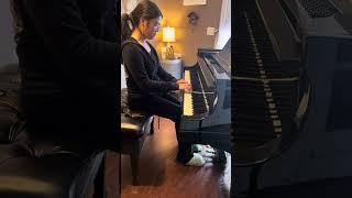 Jessie Jin plays Bach