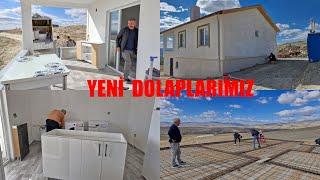 YENİ MUTFAĞIMIZIN DOLAPLARI GELDİ İNŞAATIMIZIN ELEKTİRİĞİ YAPILIYOR