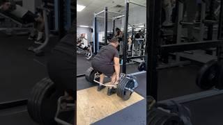Wide Back Wednesday, Mackin N Stackin!! #ghettobodybuilder #backworkout #gym #workout