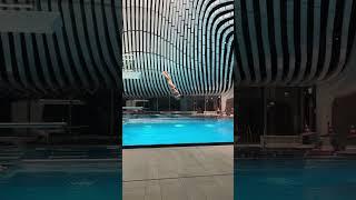 #full #fulltwist #swimmingpool #bikini #swimming #gymnast