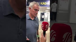 Mourinho stattan ayrılırken kendisine Galatasaray'ın maç sonu yaptığı "Crying One" paylaşımı soruldu