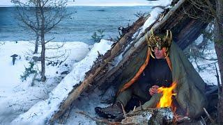 Winter Beach Camping in -10°C: Building a Shelter Against Freezing Winds