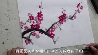 水墨梅花画法技巧，趁湿墨勾花蕊，并填补细枝，更漂亮