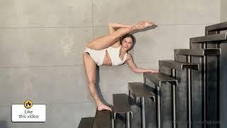 girl yoga 18+