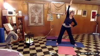 Michelle Star Yoga - Healing Hips