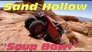 Sand Hollow Soup Bowl! Extreme obstacle, Toyota Landcruiser FJ-45 making near-perfect pass through!