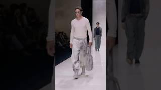 Francisco Lachowski walking for Giorgio Armani SS25 Men’s|#franciscolachowski #model #runway #shorts