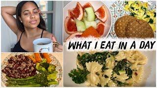 WHAT I EAT IN A DAY | Transitioning to Vegetarian for Beginners