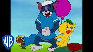 Tom & Jerry | Travel Loving | Classic Cartoon Compilation | WB Kids