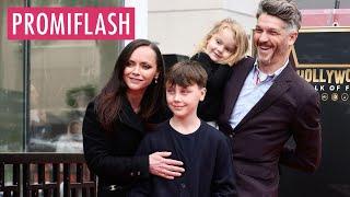 Christina Ricci feiert mit ihrer Familie Walk-of-Fame-Stern