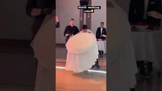 Oh amy GodWait for endPoor lil Boy must be so frightened #wedding #cake #couple #viralcontent