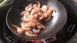 Kamado Joe Cast Iron Wok Shrimp Scampi