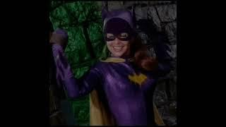 Batgirl 66's belly button tickle