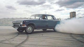 300 HP in V8 GAZ 24-Volga. RUN BOY RUN!