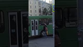 спустя несколько месяцев вышел ГолАЗ АКА 5225 #екатеринбург #транспорт