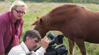 Фотографии со съемок фильмов режиссера-документалиста Ольги Чекалиной.