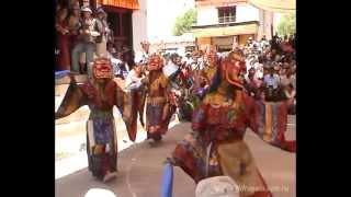 Ритуальный танец монахов в буддийском монастыре, Ладакх / Ladakh monks