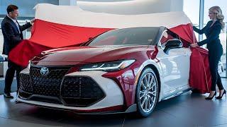 Toyota, Avalon, 2025, review, luxury, sedan, features, specs, design, performance