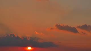 Time Lapse Sunset, Beautiful Sky and Sun, Evening, Dusk, Cinematic  Sunset, 4k,VJ Loop,Video Footage