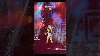 Aleyna Tilki - Başıma Belasın canlı performansı İzmir kuşadası #aleynatilki #başımabelasın
