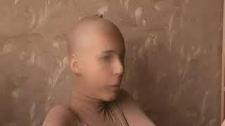 Pantyhose Encasement typing bubblegum under pantyhose