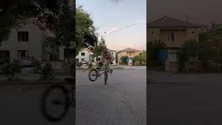 180 footjam tailwhip #bmx #ridebmx