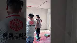 Sintered stone floor installation process. #sinteredstone #factory #interiordesign #floor #homedecor