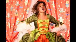 Karolina Baryga - soprano                                              W.A. Mozart: Ach  ich fühl´s