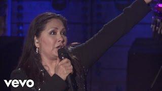 Ana Gabriel - Simplemente Amigos (En Vivo)