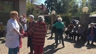 Дискотека в пансионате на свежем воздухе