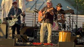 Neil Young & Stephen Stills “Harvest Moon” 10/05/24 Lake Hughes, California