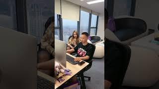 套路直播女王双子姬——去朋友公司探查