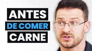 ¡Comer carne DEBILITARÁ lentamente tus huesos, a menos que HAGAS ESTO! | Dr. James DiNicolantonio