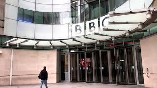 BBC suspends host over alleged teen photos scandal