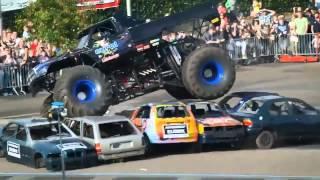 Haaksbergen accident Multiple angles | Monster truck rides on a crowd of people