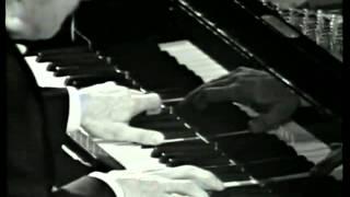 Beethoven "Moonlight Sonata" (1 mvt.) by Claudio Arrau