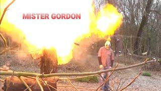 MISTER GORDON ES UNCUT