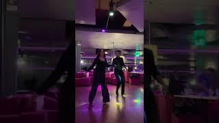 Swing/Hustle  #ballroomdance  #socialdancing  #hustle #swingdance #youtubedancevideo