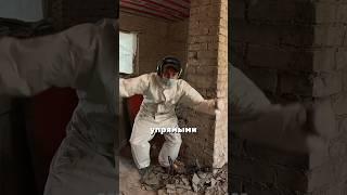 старая штукатурка: последний сезон #стройка #своимируками #ремонт #частныедома #деревенскийдом