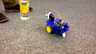 Ultrasonic object follower 2wd Arduino robot part2