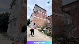 These Painters are Real-Life Ninjas!  No Scaffolding Needed! #painting #construction #skills  #wow