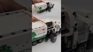 LEGO Technic 42167 Mack LR Electric Garbage Truck LEGO Speed Build Review