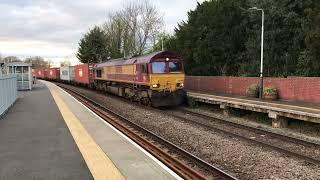 66006 DB cargo with 30 export containers 17:21 1L Lea Road 15/3/2024