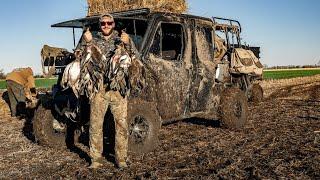 6 MAN LIMIT DUCK HUNTING A JUICED CUT BEAN FIELD!!