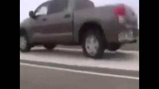Twerk yapan araba ( vine türkiye )
