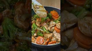 Easy and delicious Chinese-style chicken and broccoli! #recipes