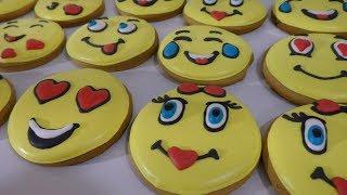 ГОТОВИМ ПЕЧЕНЬЕ EMOJI Роспись пряников EMOJI COOKIES