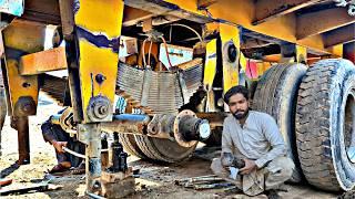 Pakistani Mechanic Repaired a Broken Rear Axel Spindle on a Truck with Amazing skills