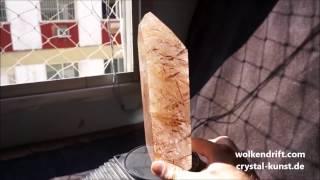 Quarzspitze mit Rutil quartz point with rutile